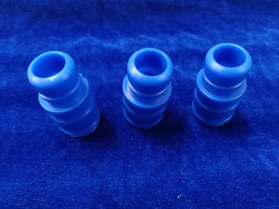 Piezas azules del CNC de POM Acetal Copolymer Connector Automotive