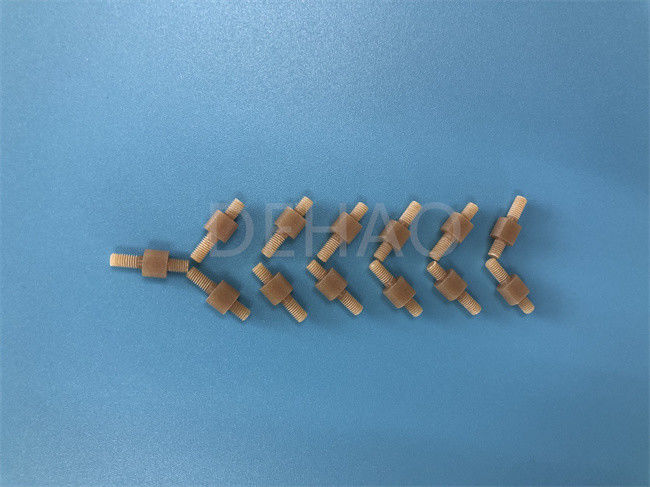 Aisladores llenados de cristal de Ultem PEI Double Head Screws Electrical