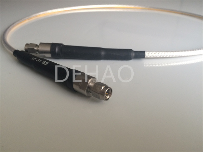 Aislador de las asambleas de cable de PTFE para el acero inoxidable del conector coaxial de 2,92 RF